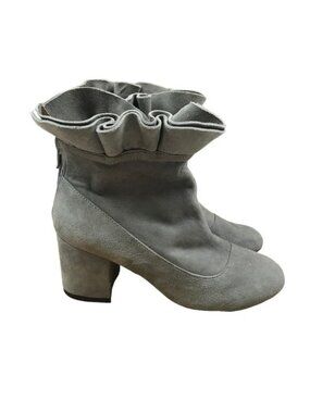 New Cecelia New York Mackie Suede Block Heel Booties Womens 6B Taupe